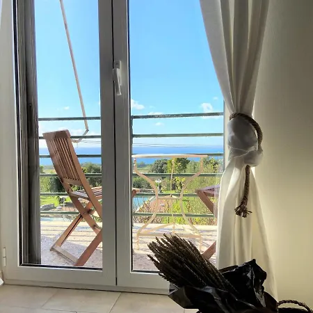 Drosia - Chic & Classic Rooms Guest house