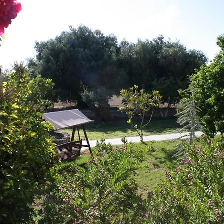 Drosia - Chic & Classic Rooms Guest house 3*