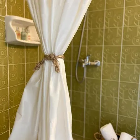 Drosia - Chic & Classic Rooms Guest house