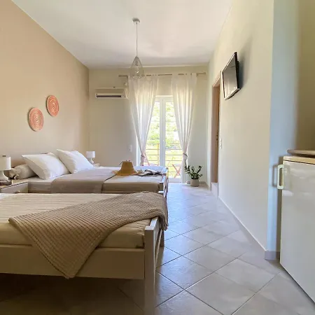 Drosia - Chic & Classic Rooms 3* Kefalonia Island