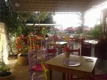 Drosia - Chic & Classic Πανσιόν